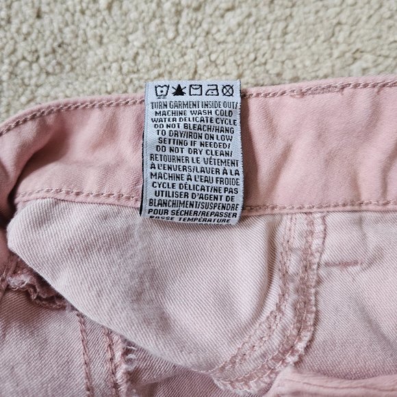 High waisted pink stretchy cuffed shorts - Picture 8 of 8